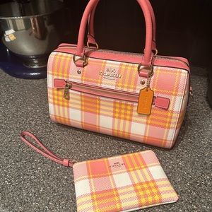 Authentic Coach purse and wristlet wallet